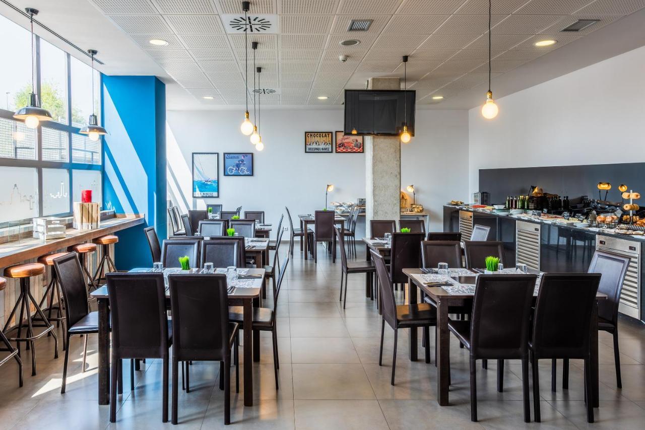Madrid Airport Suites, Affiliated By Melia 外观 照片