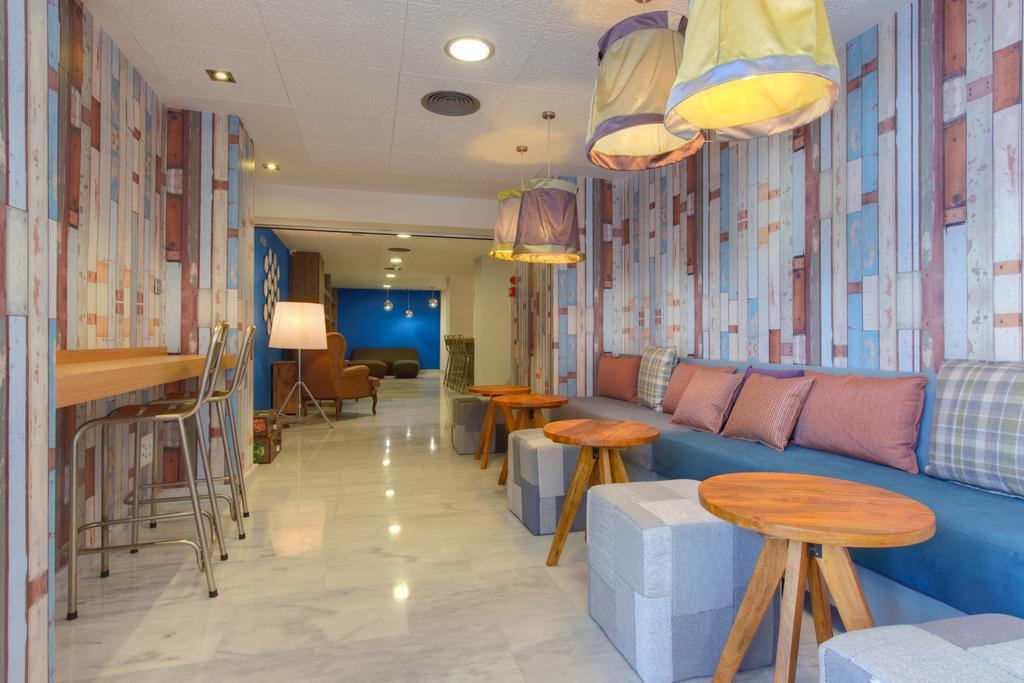Madrid Airport Suites, Affiliated By Melia 外观 照片