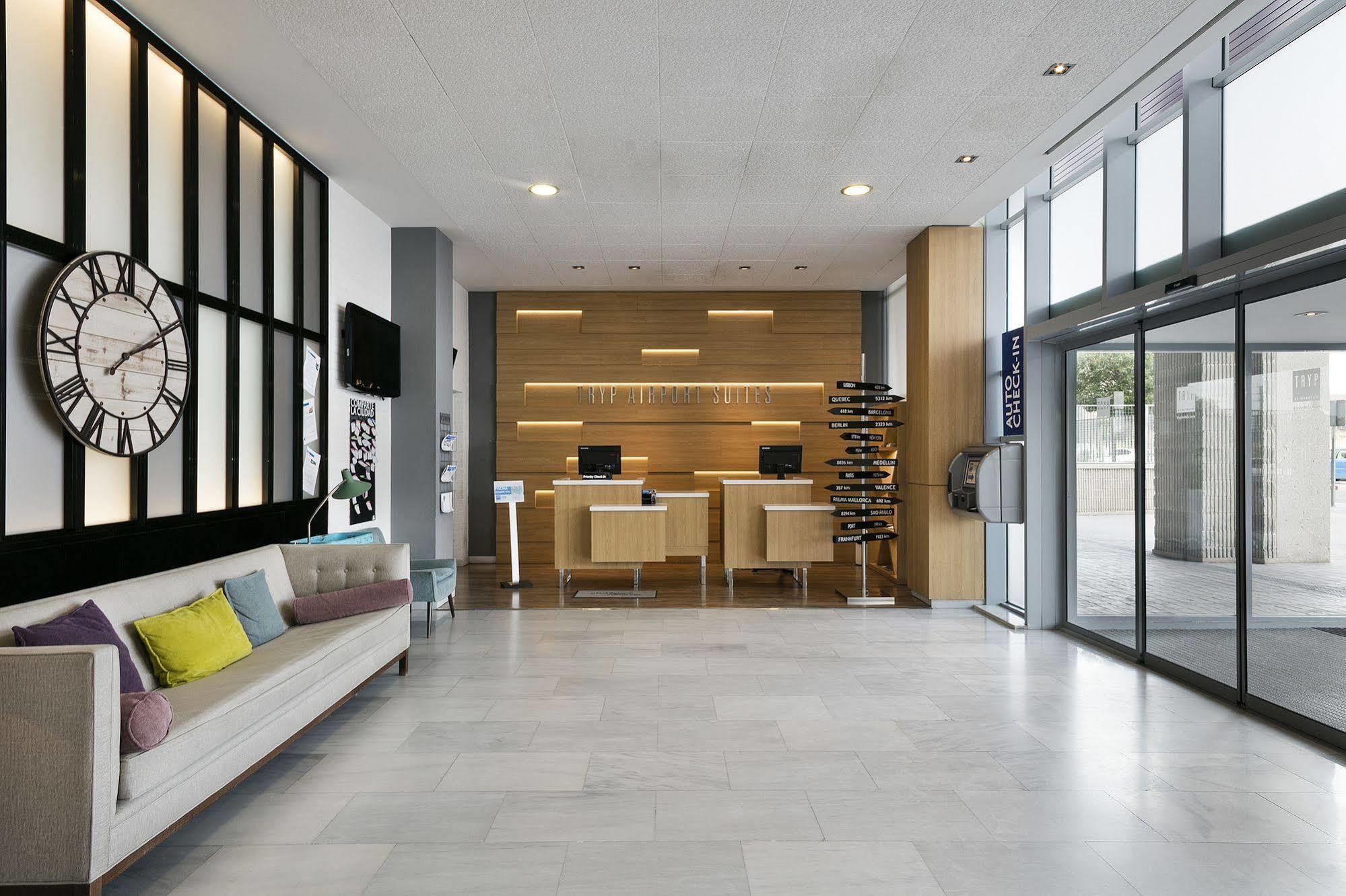 Madrid Airport Suites, Affiliated By Melia 外观 照片