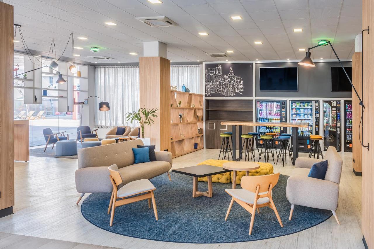 Madrid Airport Suites, Affiliated By Melia 外观 照片