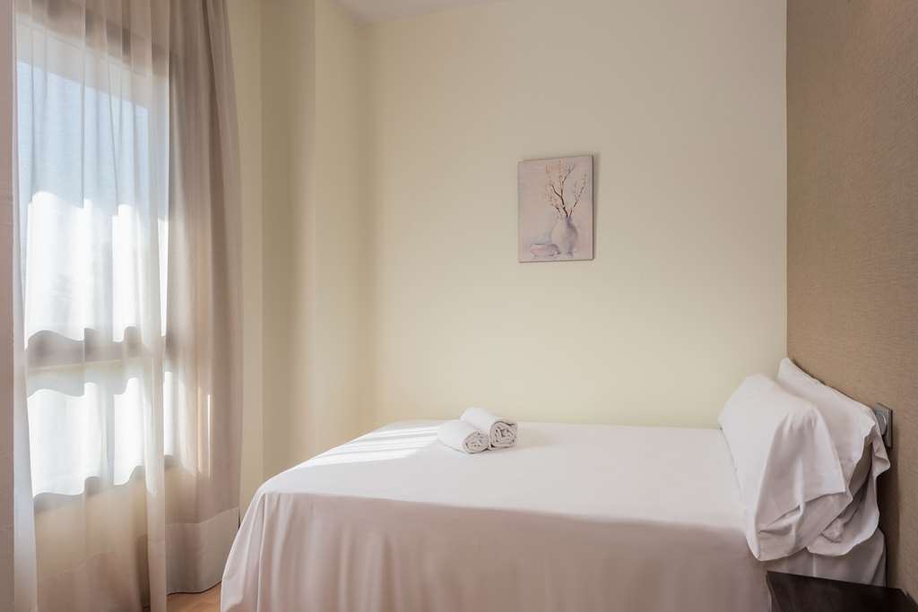 Madrid Airport Suites, Affiliated By Melia 客房 照片